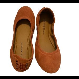Lucky Brand Shoes - New Lucky brand echo ballet flat suede Clay size 7 Lucky Brand Shoes - New Lucky brand echo ballet flat suede Clay size 7